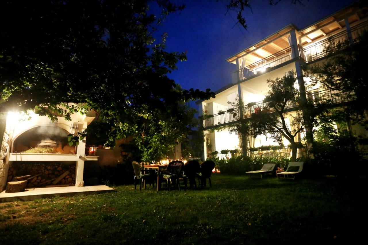 Apartments Rose Kaštela Exterior foto